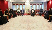 دیدار رئیس اتاق بازرگانی اصفهان با خانواده شهدای امنیت به منظور تکریم از خانواده شهدا و پاسداشت مقام شهدای امنیت