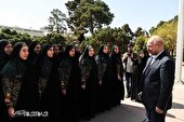 گزارش تصویری | دیدار جمعی از زنان پلیس با رئیس مجلس