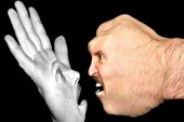مقابله با فرد پرخاشگر