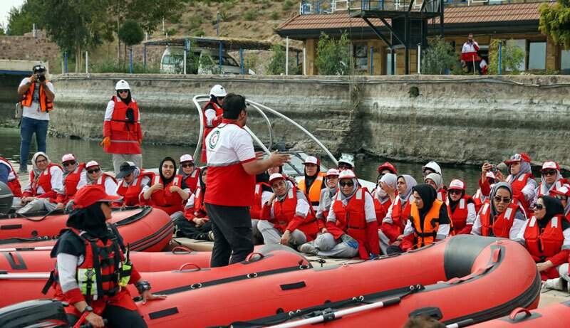 ۲ زلزله ۵.۳ و ۵.۶ ریشتری هرمزگان را لرزاند | آماده باش هلال احمر قشم