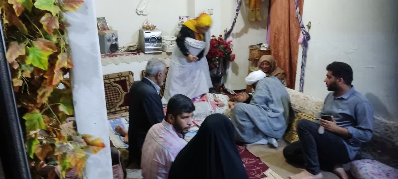 نشست تیم تخصصی با مردم محله علی آباد شهر برازجان  نشست تیم تخصصی با مردم محله علی آباد شهر برازجان