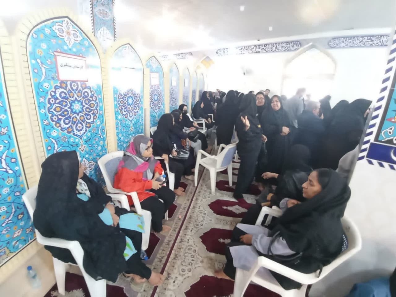 نشست تیم تخصصی با مردم محله علی آباد شهر برازجان  نشست تیم تخصصی با مردم محله علی آباد شهر برازجان