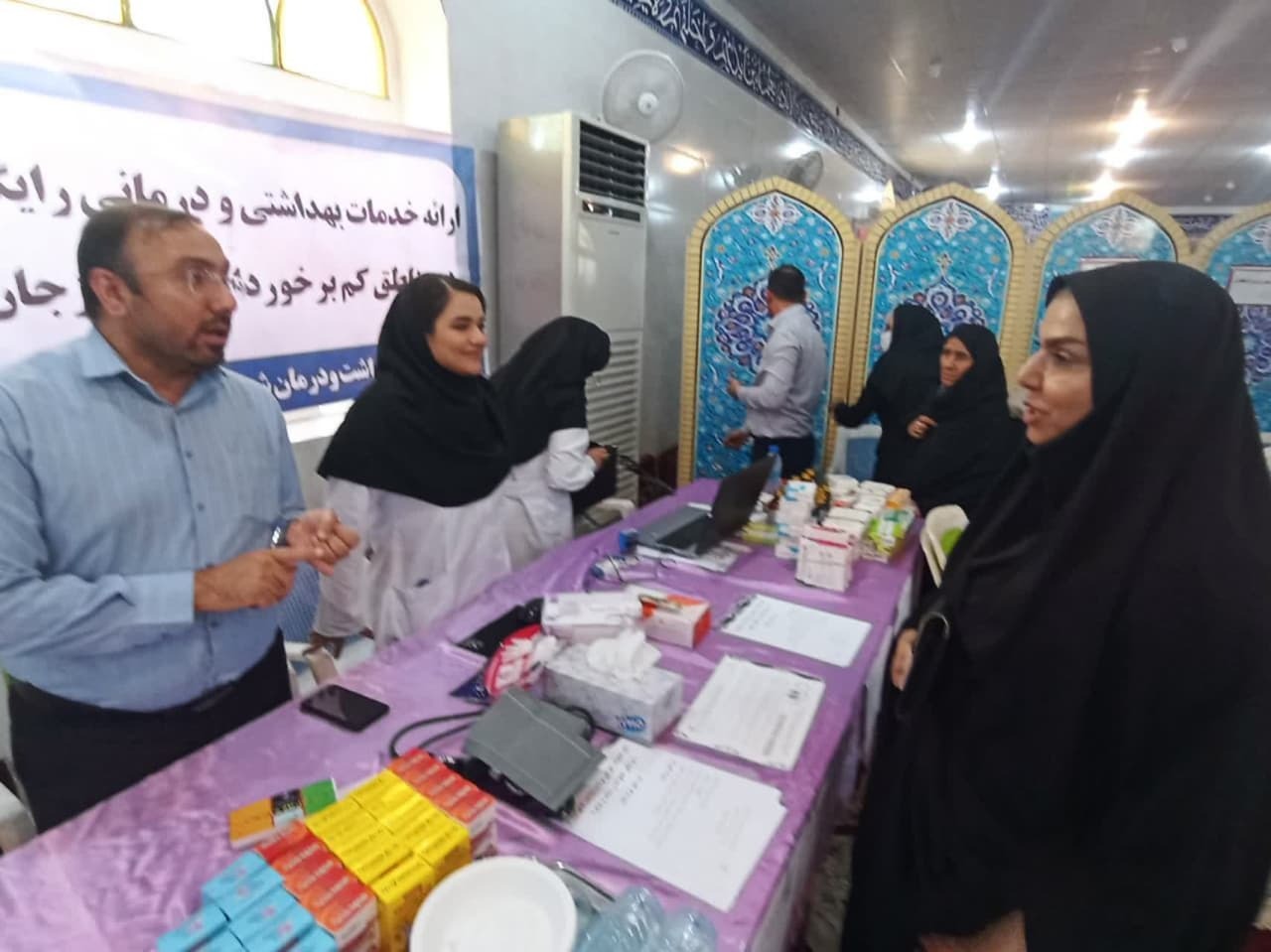 نشست تیم تخصصی با مردم محله علی آباد شهر برازجان  نشست تیم تخصصی با مردم محله علی آباد شهر برازجان