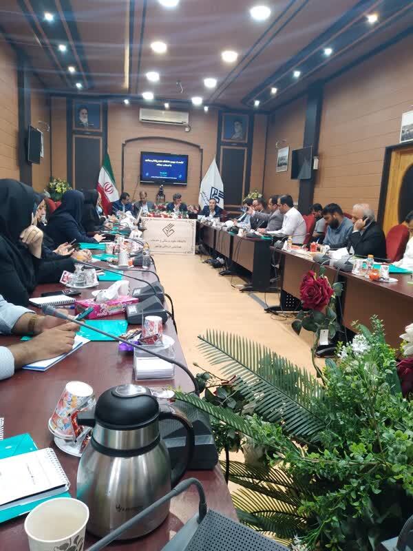 ارتقاء کمی و کیفی خدمات سلامت در اولویت می باشد