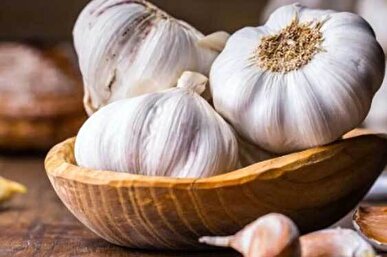 بوی بد سیر را با این روش از بین ببرید