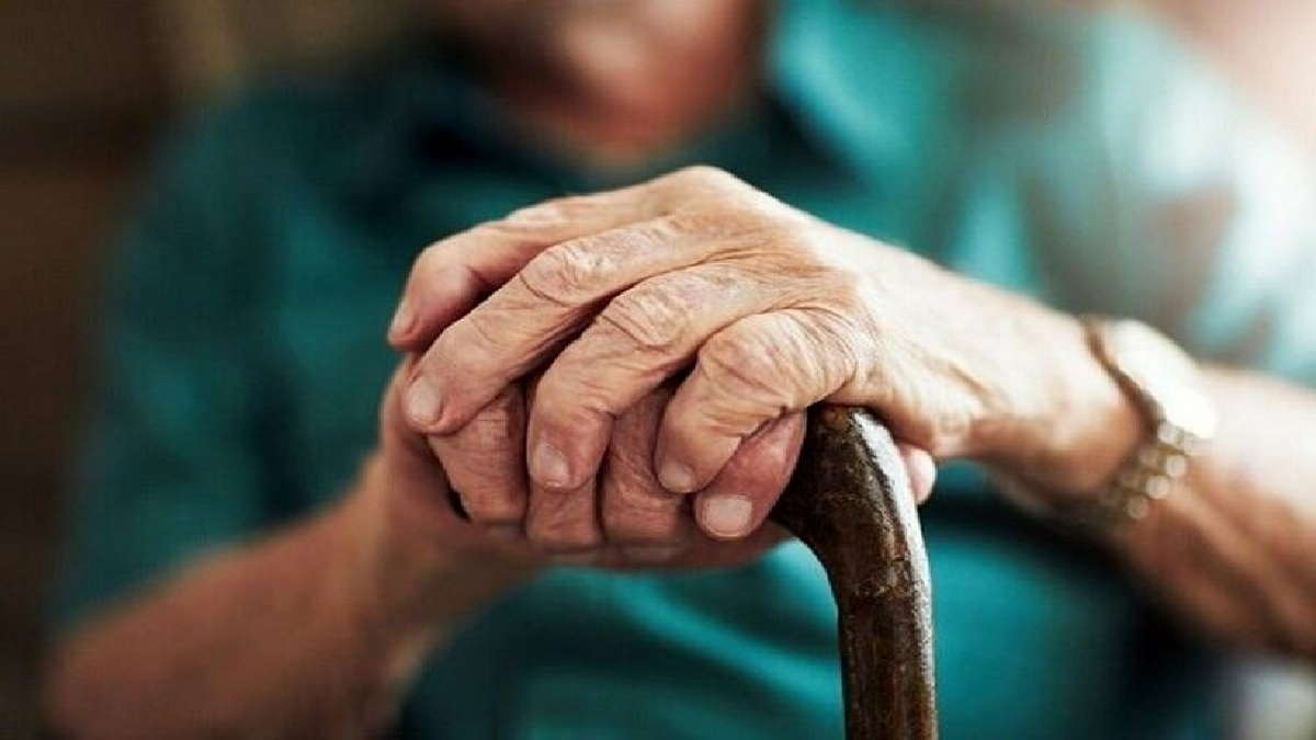 اجرای طرح غربالگری آلزایمر برای سالمندان قزوین در منازل