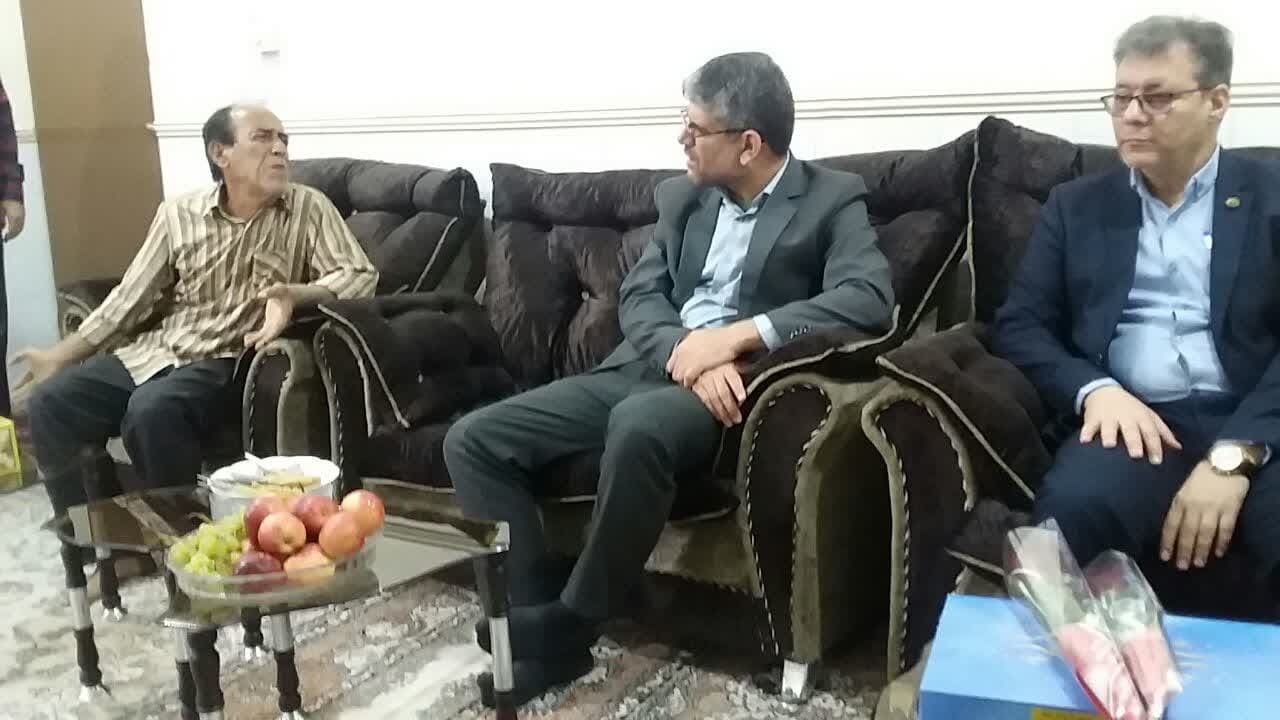 سفر مدیرکل کمیته امداد امام خمینی (ره) استان بوشهر به برازجان سفر مدیرکل کمیته امداد امام خمینی (ره) استان بوشهر به برازجان