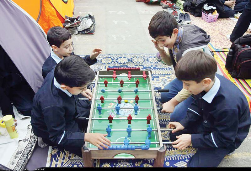 ناگهان یک روز بدون کیف و کتاب