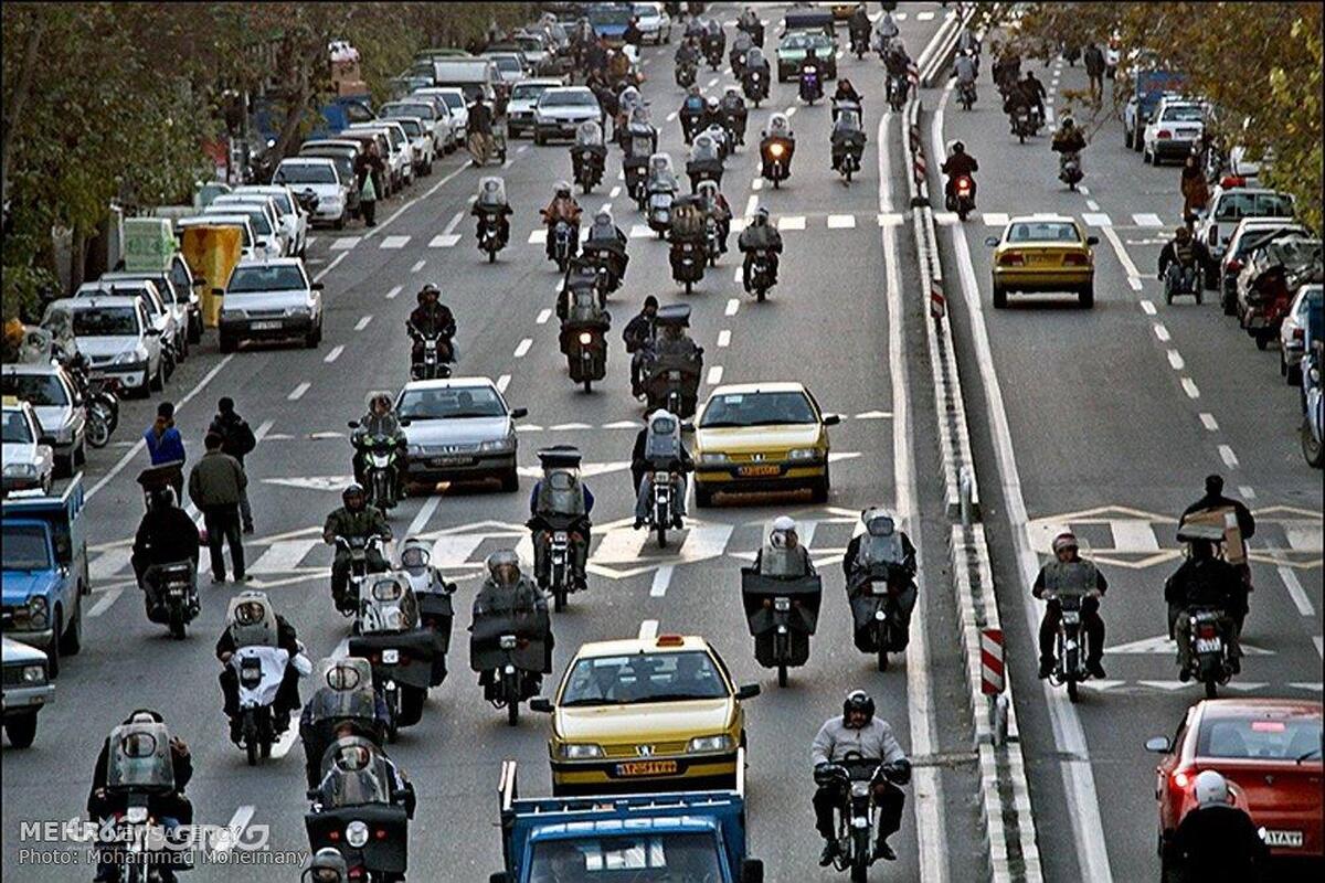 فرمانده انتظامی گلستان از تشدید طرح برخورد پلیس با موتورسیکلت سواران متخلف و موتورهای بدون پلاک از فردا در استان خبر داد.