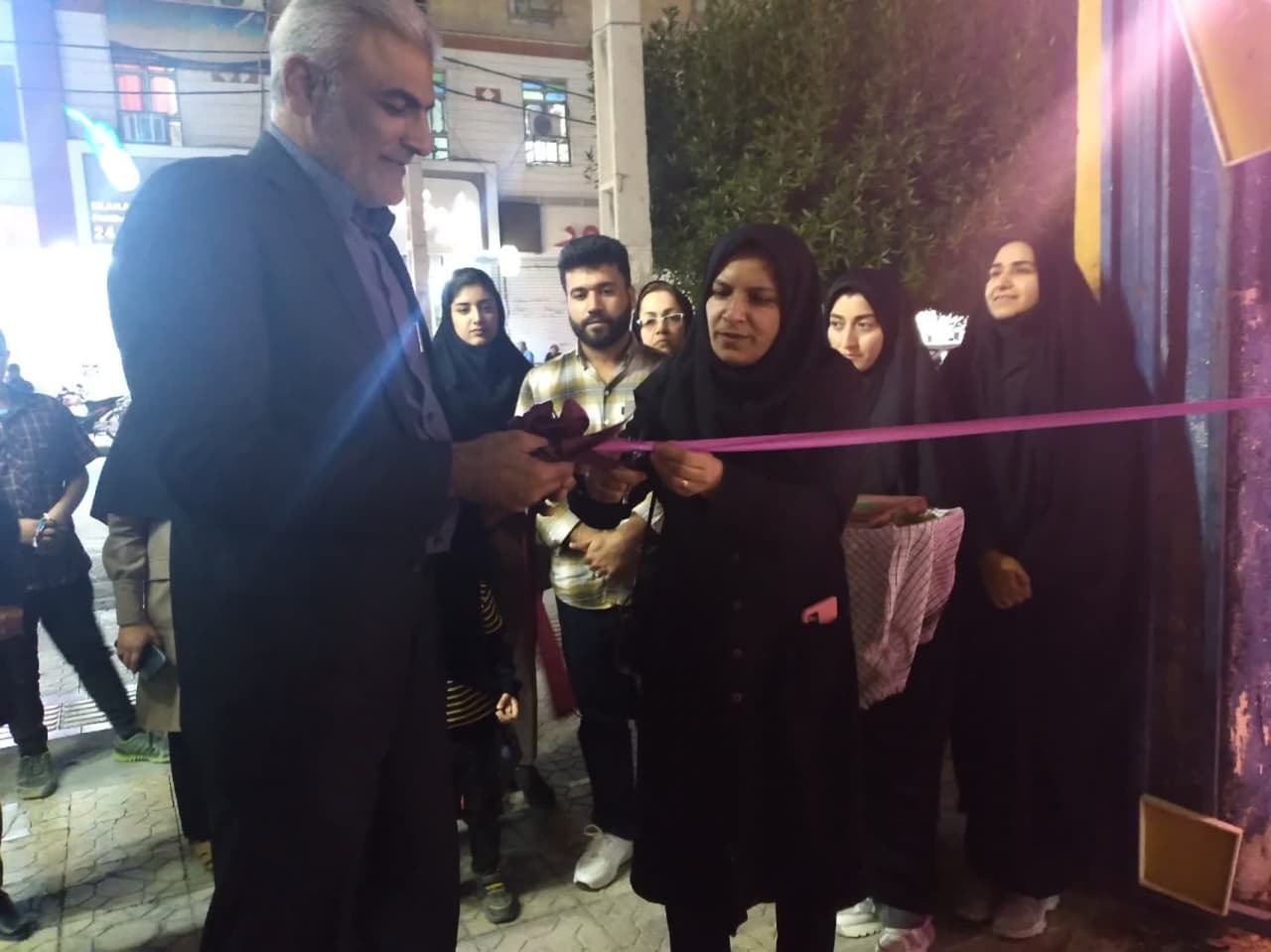 افتتاحیه نمایشگاه آثار هنری،و صنایع دستی معلولین