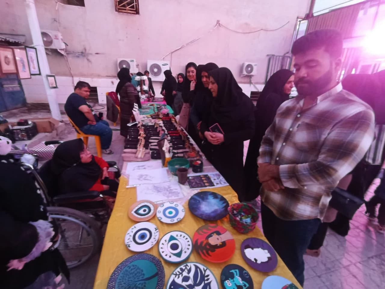 افتتاحیه نمایشگاه آثار هنری،و صنایع دستی معلولین