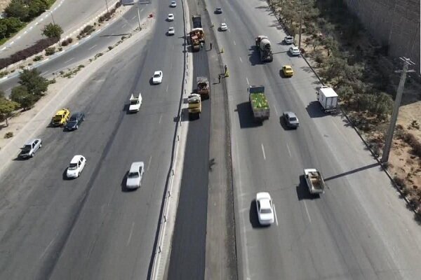 اجرای ۲۸۳ هزار تن آسفالت ریزی در ۸ ماهه سال جاری اجرای ۲۸۳ هزار تن آسفالت ریزی در ۸ ماهه سال جاری