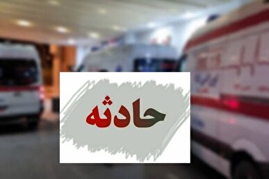 ببینید | نیسان آبی بلعیده شد!
