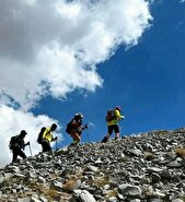 نجات جان ۵ کوهنورد مفقود شده در ارتفاعات میمند