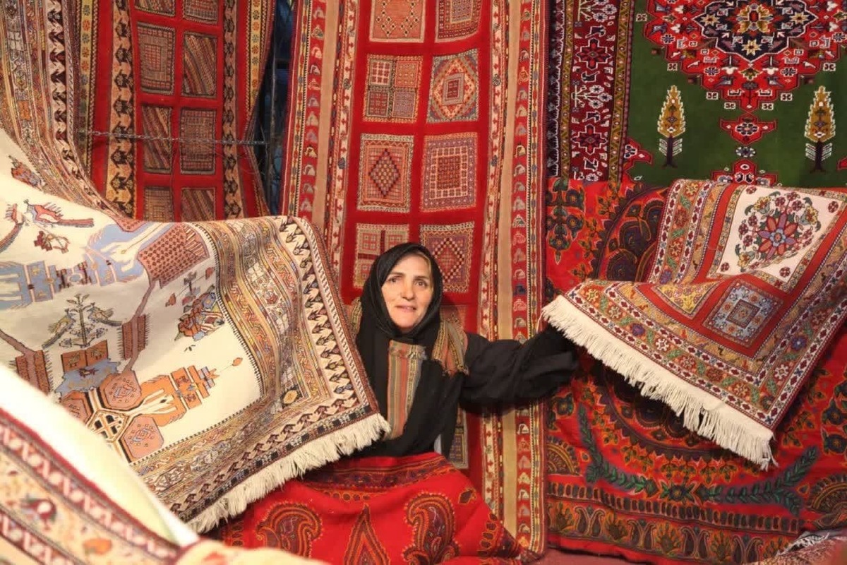 فروش 90 میلیارد ریالی پانزدهمین نمایشگاه سراسری صنایع‌دستی کرمان