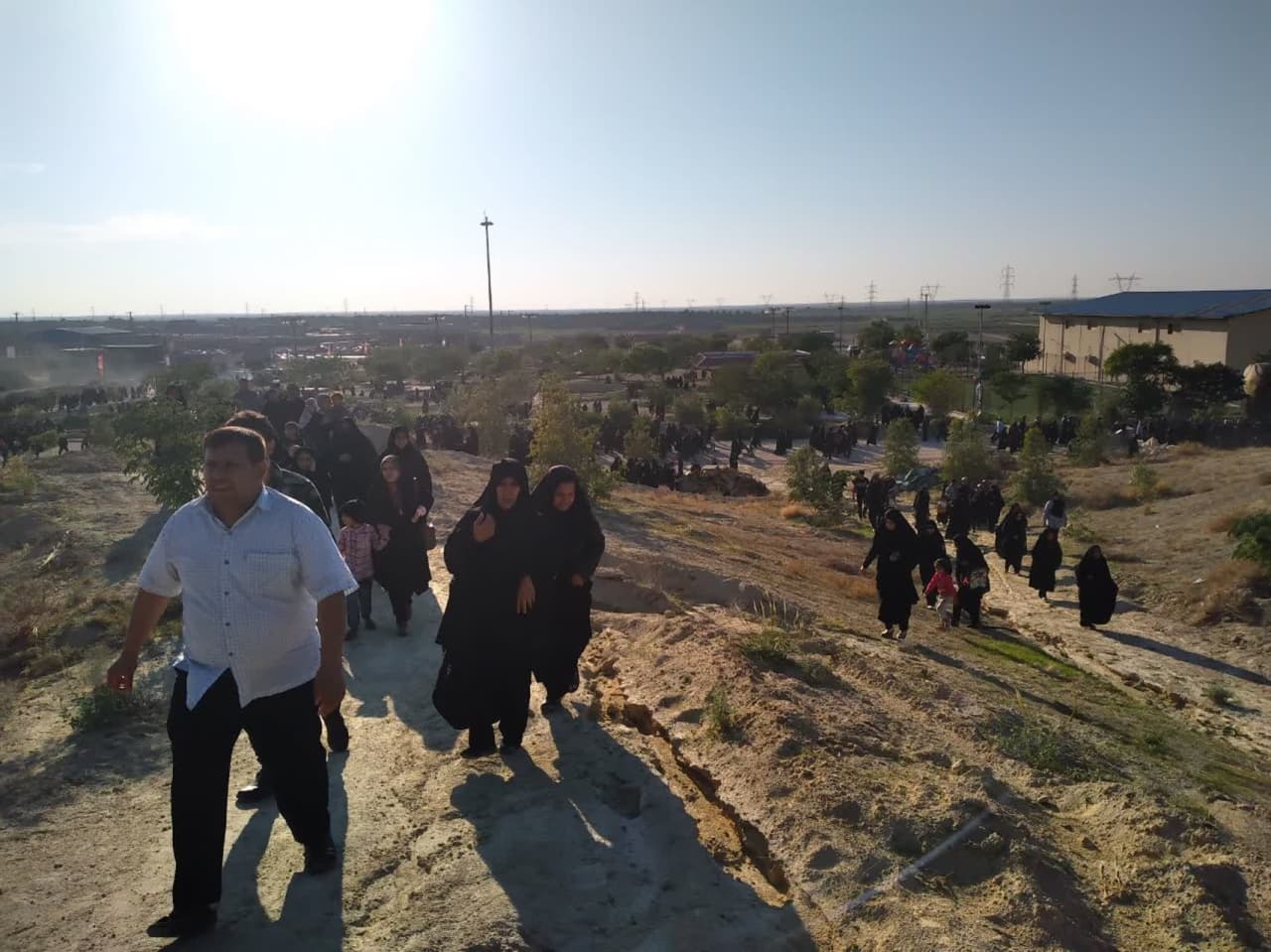 تشییع پرشور پیکر شهید خوشنام دهقاید