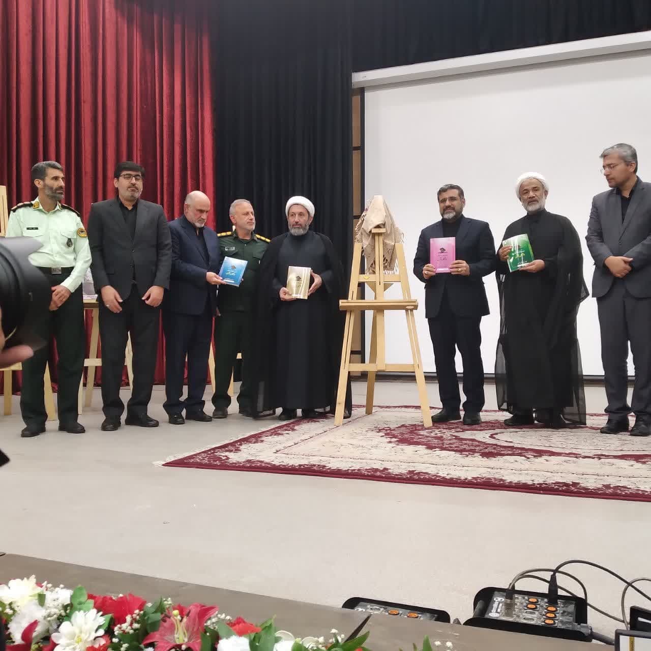 ترویج فرهنگ شهادت با زبان فرهنگ و هنر