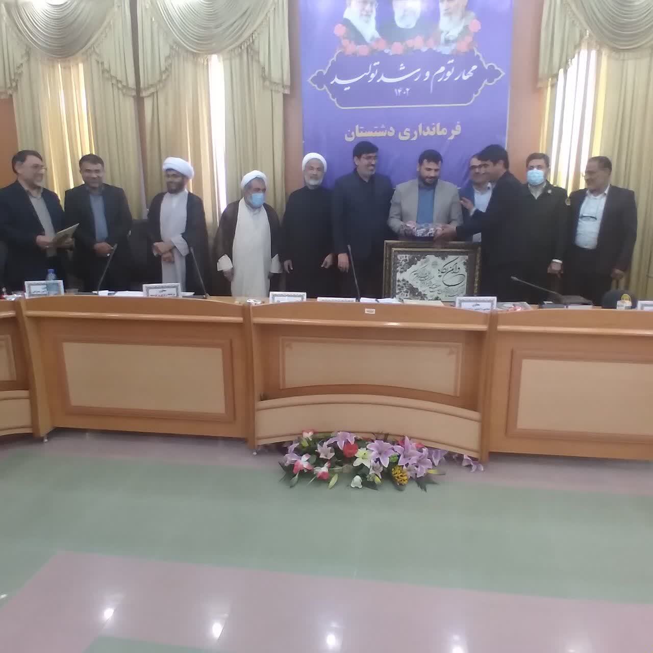 بخشداران آبپخش و سعدآباد معرفی شدند