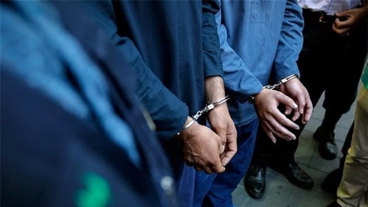 ۶ دهیار در هرمزگان به اتهام همکاری با قاچاقچیان سوخت دستگیر شدند