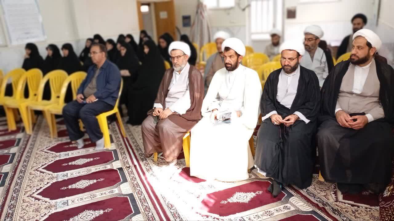 نشست مشترک مبلغین برادر و خواهر و دبیرخانه شورای زکات