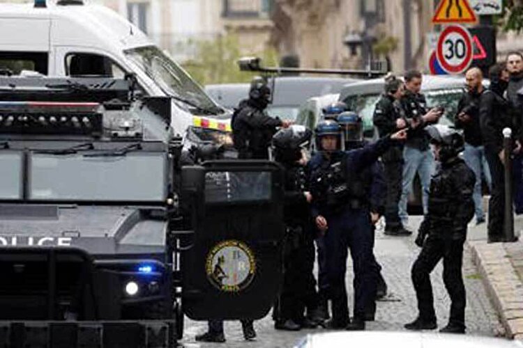 جزئیات حادثه امنیتی در بخش کنسولی سفارت ایران در پاریس