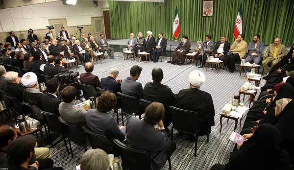 شعر فارسی، رسانه کمنظیر و قدرتمند در دوران جنگ رسانهای شعر فارسی، رسانه کمنظیر و قدرتمند در دوران جنگ رسانهای