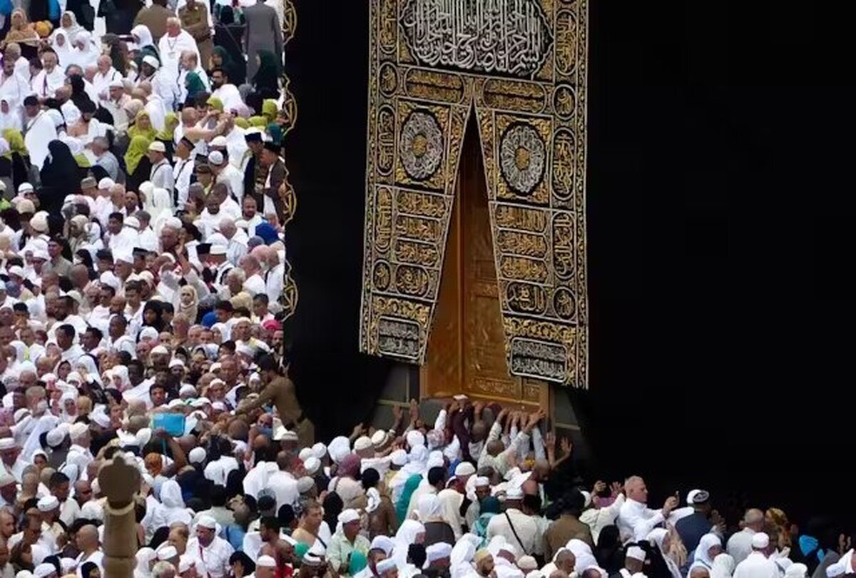 معاون سازمان حج و زیارت از آغاز مرحله دوم اعزام‌های عمره در ماه‌های رجب و شعبان خبر داد.