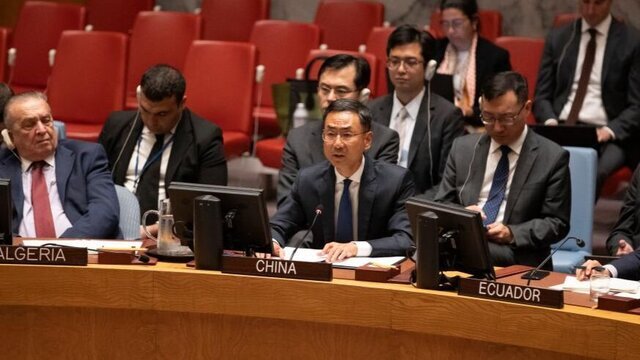 چین تلفات غیرنظامی ناشی از حملات اسرائیل به یمن را محکوم کرد چین تلفات غیرنظامی ناشی از حملات اسرائیل به یمن را محکوم کرد