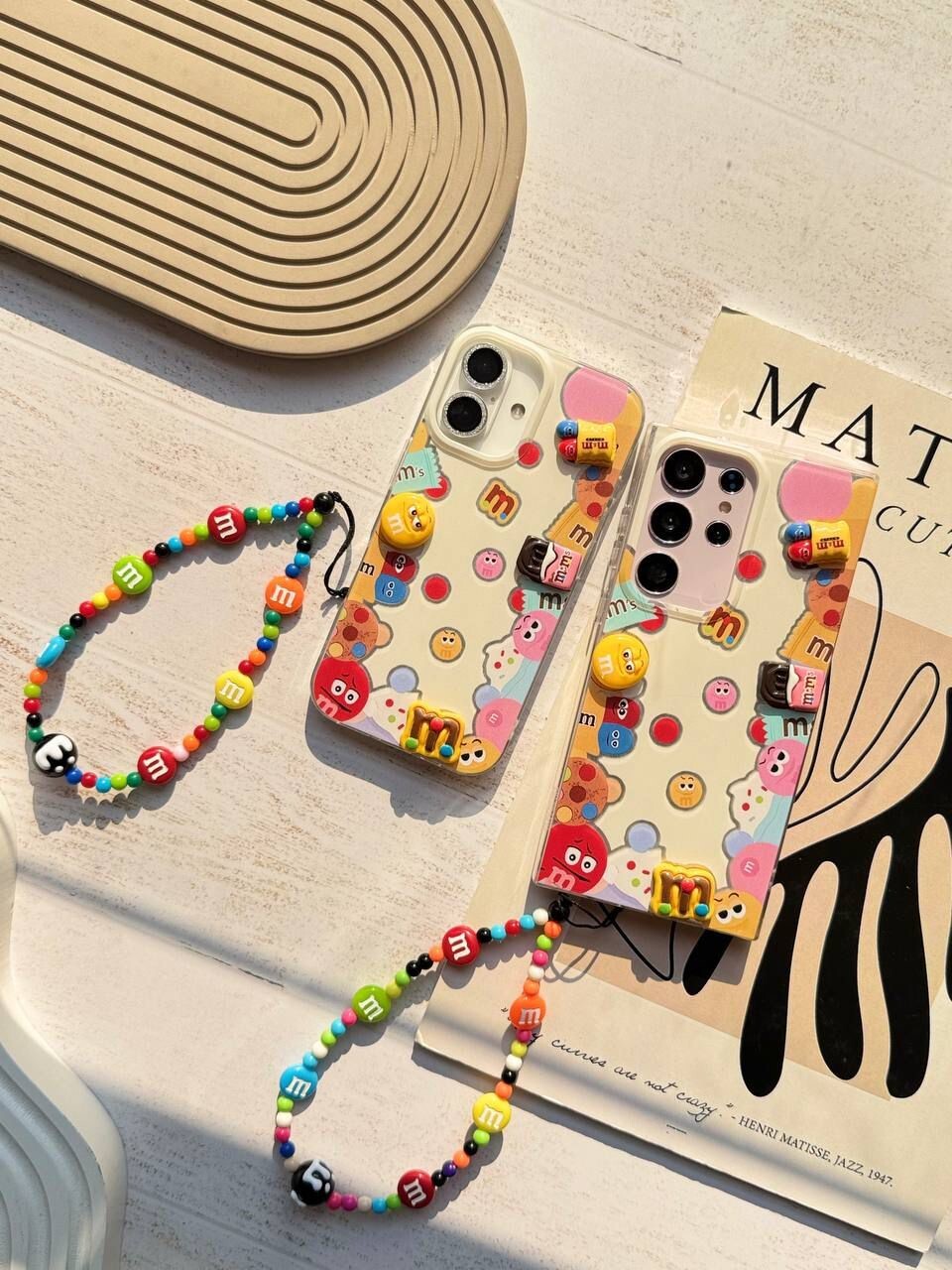 چرا قاب گوشی دخترانه و عروسکی پر طرفدار می باشد؟ چرا قاب گوشی دخترانه و عروسکی پر طرفدار می باشد؟