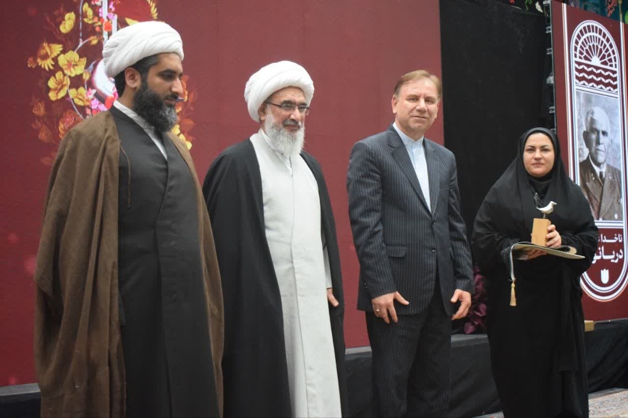 رویداد ملی «بـوشهر، حسینیه مقاومت» برگزار شد  رویداد ملی «بـوشهر، حسینیه مقاومت» برگزار شد