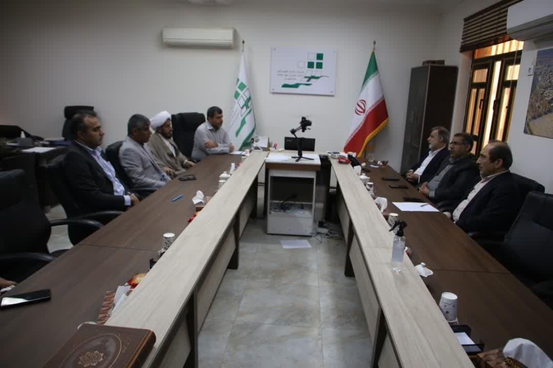 رفع معضل فاضلاب و تخصیص زمین رایگان به ادارات دولتی در عالیشهر