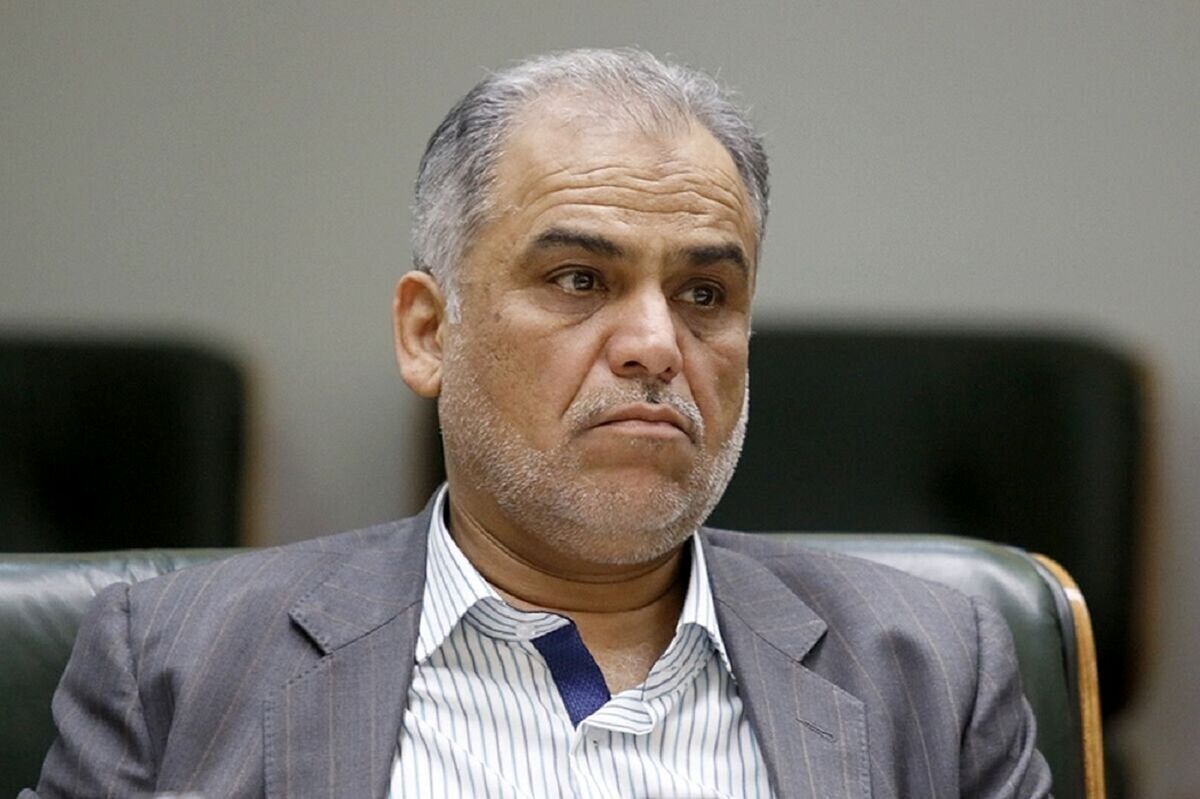 رحمت‌ الله اکرمی سرپرست وزارت اقتصاد شد