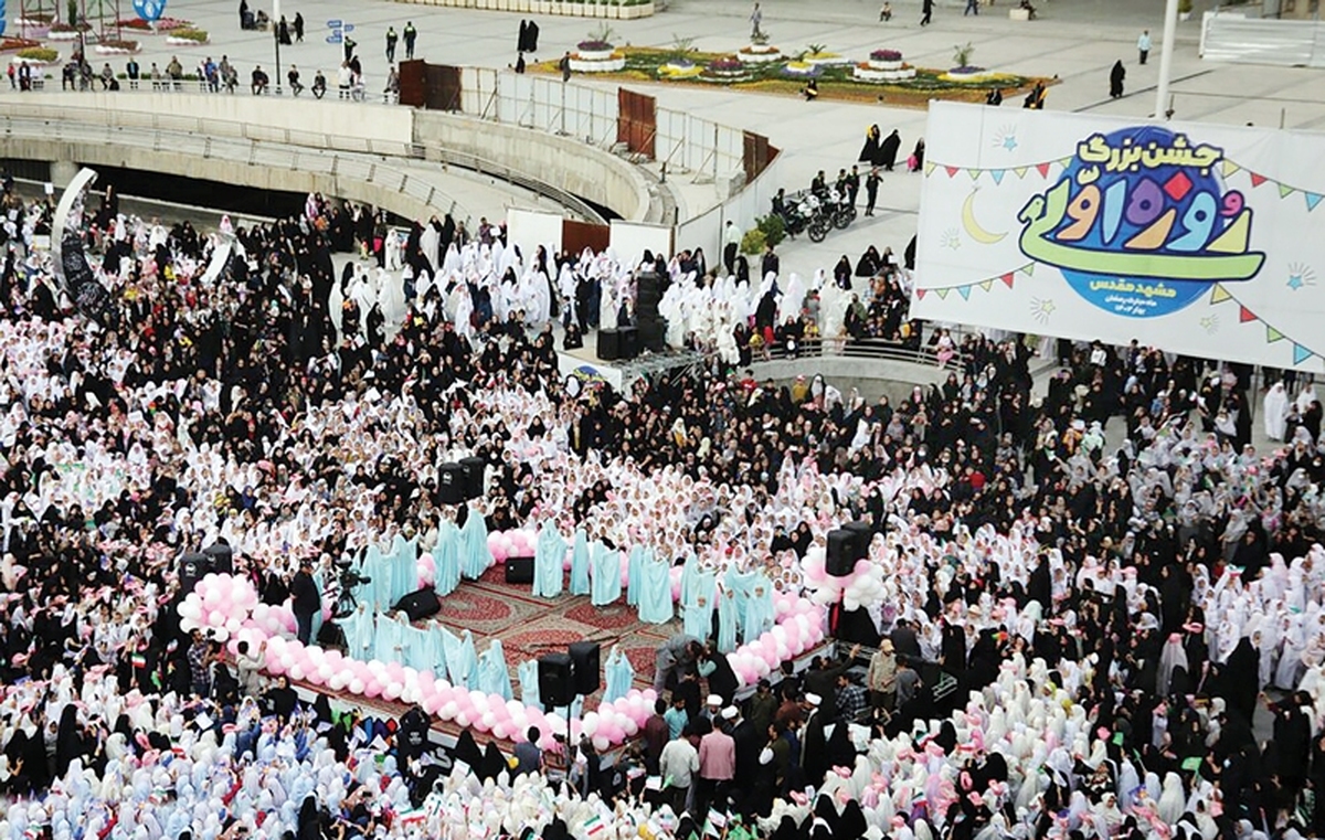 «شَهْرُ رَمَضانَ الَّذی أُنْزِلَ فیهِ الْقُرْآنُ هُدىً لِلنَّاسِ وَ بَیناتٍ مِنَ الْهُدى‏ وَ الْفُرْقانِ.» در ماه مبارک رمضان هستیم، ماهی که شهر الله است و ماه خدا نام گرفته و امتیاز این ماه بر ماه‌های دیگر این است که خداوند تبارک و تعالی این ماه را ماه خودش قرار داده است.