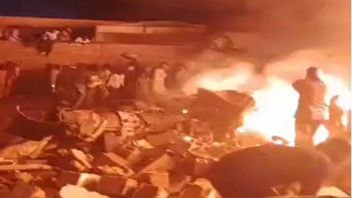 براساس اعلام منابع آگاه در ارتش سودان، کادر پرواز و شماری از افسران ارتش حادثه سقوط هواپیما جان خود را از دست داده‌اند.