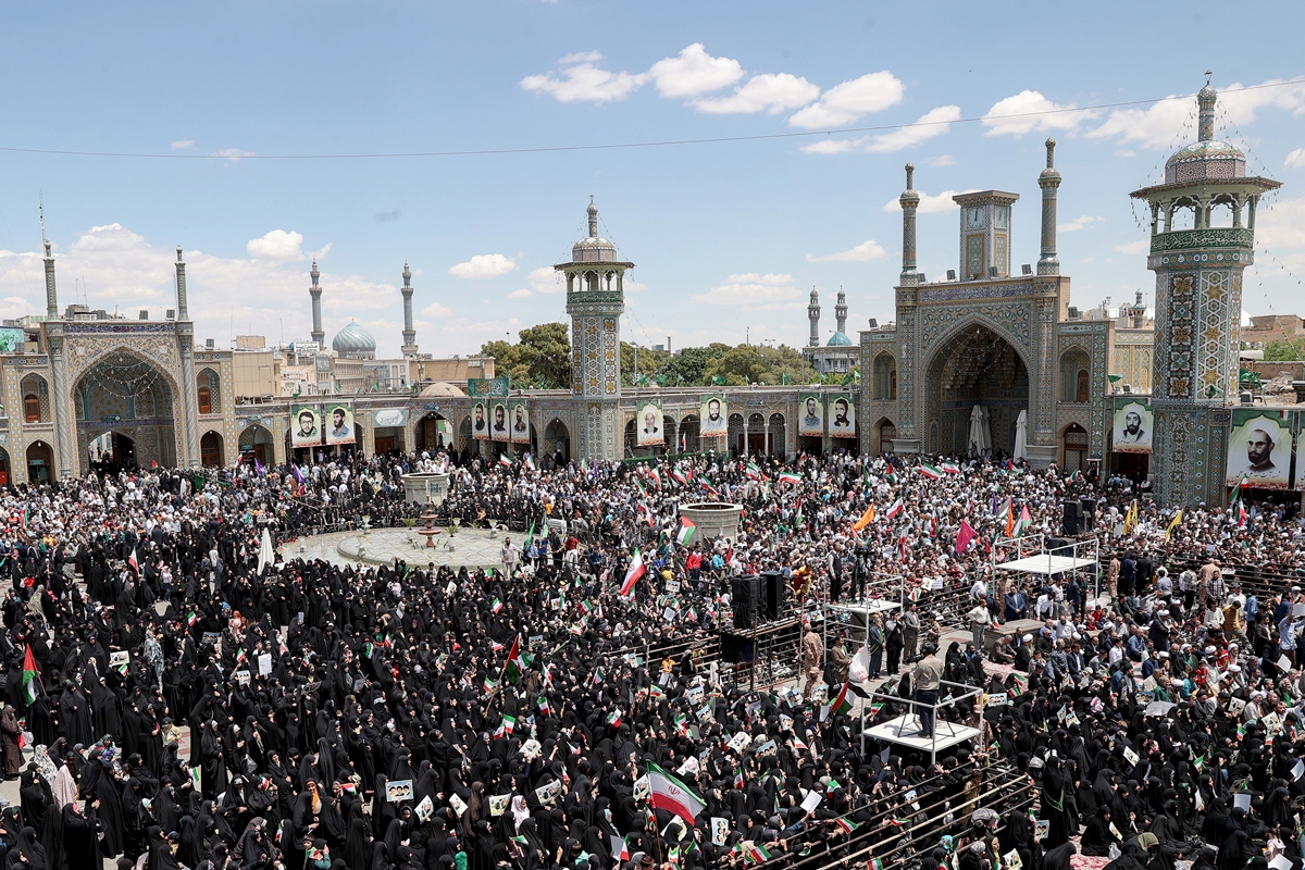 رئیسی: از نسخه‌های دیگران بدون مطابقت با فرهنگ دینی و بومی خود استفاده نمی‌کنیم