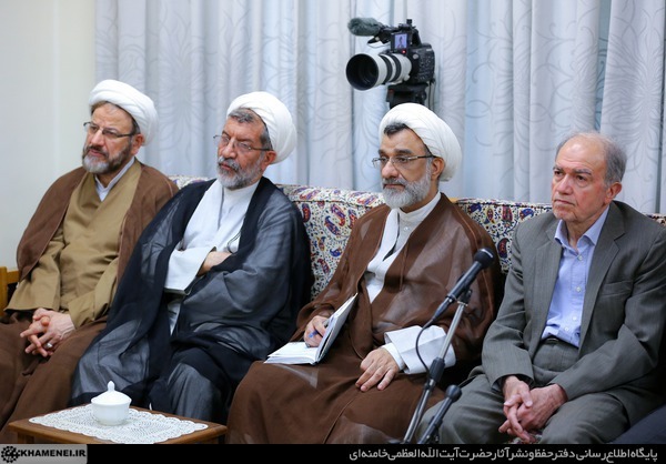 یکی از وظایف بزرگمان این است که ائمه را به دنیا معرفی کنیم یکی از وظایف بزرگمان این است که ائمه را به دنیا معرفی کنیم