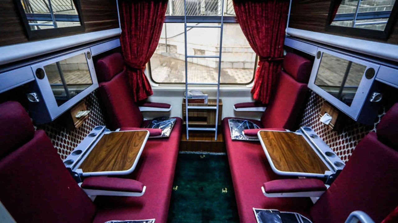 چرا سفر با قطار بهتر از اتوبوس است؟ چرا سفر با قطار بهتر از اتوبوس است؟