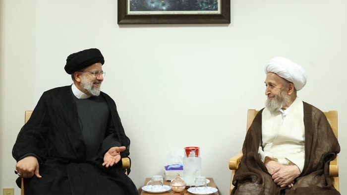 پیام تسلیت مراجع عظام تقلید در پی شهادت رئیس جمهور