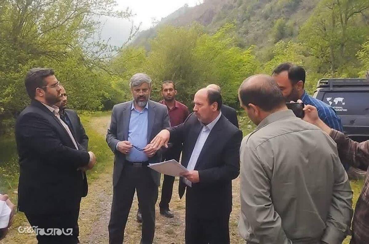 دادستان مرکز استان گلستان عصر دیروز برای بررسی موضوع برداشت شن و ماسه در منطقه جنگل 