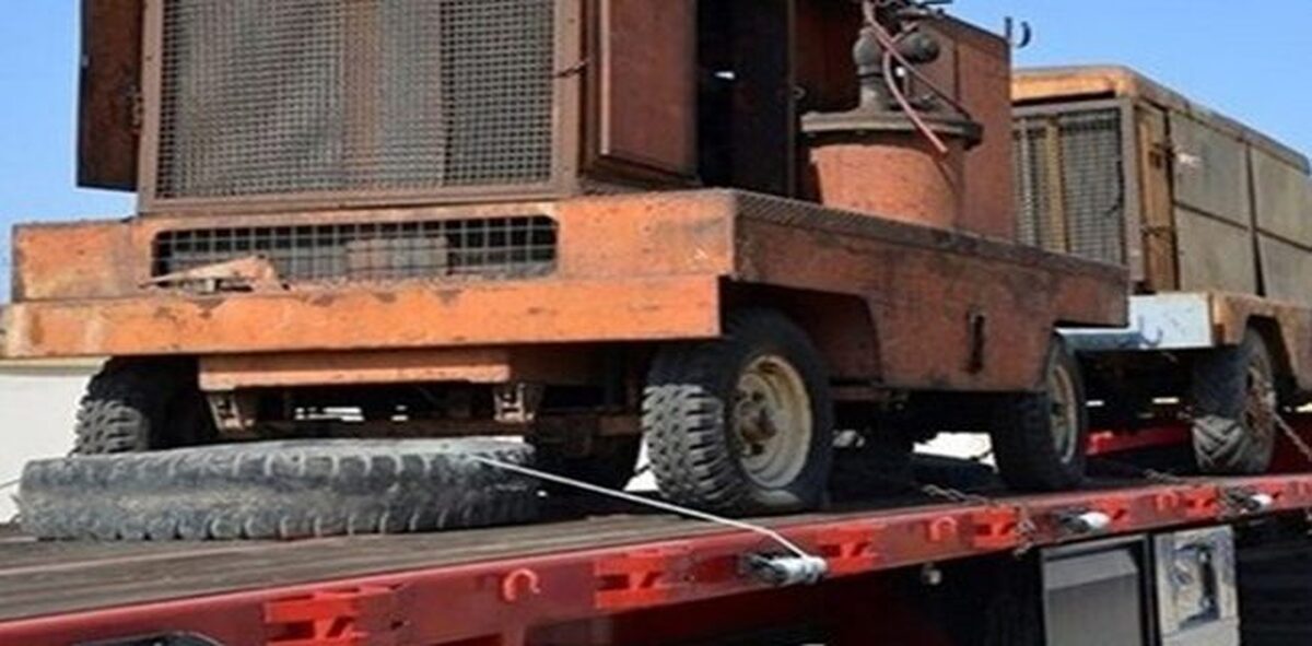 ماموران انتظامی هرمزگان ، یک دستگاه کمپرسور قاچاق در شهرستان پارسیان را توقیف کردند.