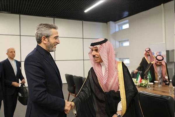 وزیر خارجه عربستان: نسبت به تداوم همکاری با ایران عزم و اراده جدی داریم وزیر خارجه عربستان: نسبت به تداوم همکاری با ایران عزم و اراده جدی داریم