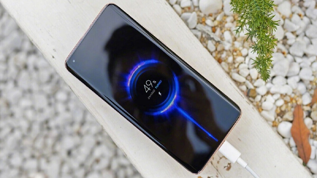 ۳ کار رایج که باتری گوشی را نابود میکند و هر روز انجام میدهید!