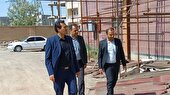 زمین چمن ورزشگاه سرداران شهر رزن آماده بهره‌برداری شد