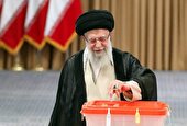 گزارش تصویری | رهبر انقلاب رأی خود را در دور دوم انتخابات ریاست جمهوری به صندوق انداختند