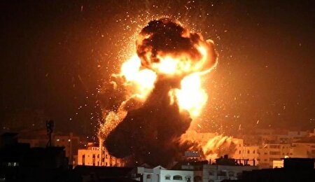 ببینید ا بمباران غزه توسط جنگنده های رژیم صهیونیستی
