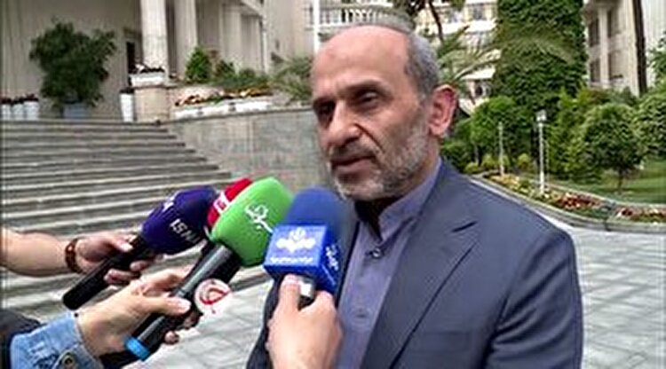 ببینید ا راه‌اندازی ٢٠٠ کانال تلویزیونی در حوزه‌های انتخابیه در انتخابات