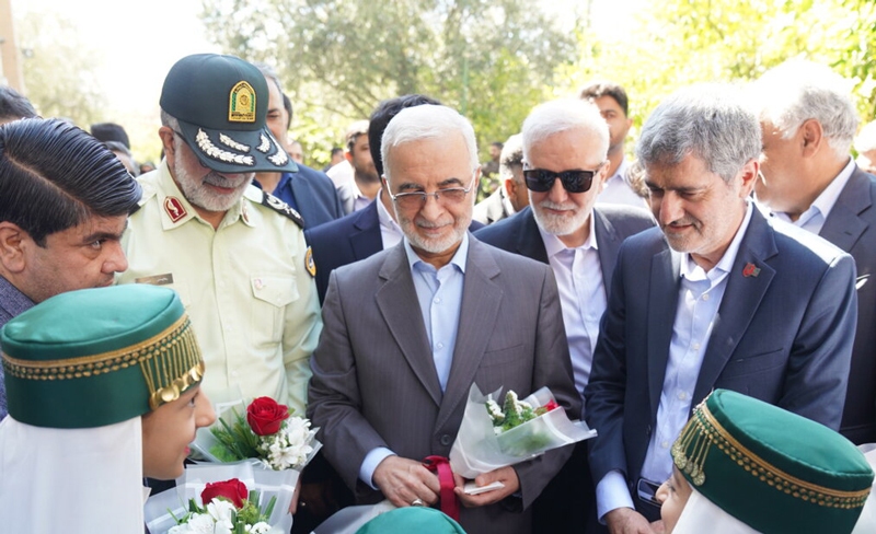 وزیر کشور: ساماندهی اتباع خارجی به زودی آغاز میشود وزیر کشور: ساماندهی اتباع خارجی به زودی آغاز میشود
