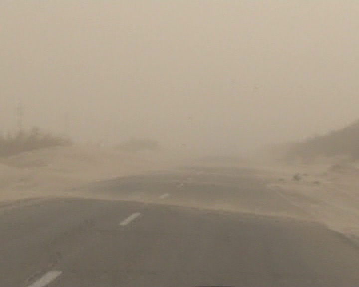 هشدار نارنجی وافزایش سرعت بادهای ۱۲۰ روزه در منطقه سیستان هشدار نارنجی وافزایش سرعت بادهای ۱۲۰ روزه در منطقه سیستان