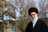 ببینید ا بیانات حزن‌آلود دیروز رهبر انقلاب در عزای شهید نصرالله