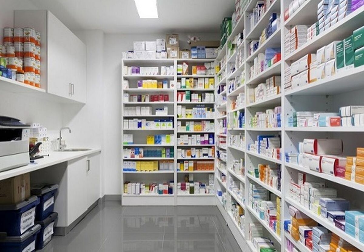 رئیس شعبه سوم تعزیرات حکومتی قزوین از مجازات متصدی داروخانه متخلف خبر داد.